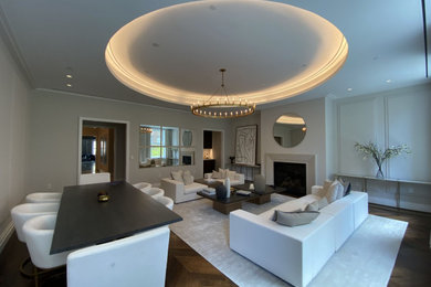 Dining room photo in New York