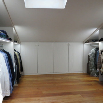 Cabina armadio sottotetto