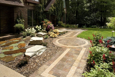 This is an example of a victorian landscaping in Orlando.
