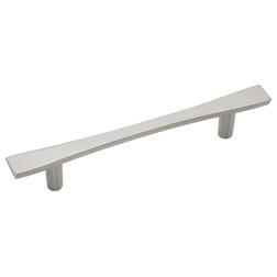 Transitional Cabinet And Drawer Handle Pulls by KnobDeco