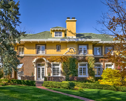 Gelbe Häuser mit Backsteinfassade Ideen, Design & Bilder | Houzz