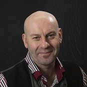Rob Oneill's photo