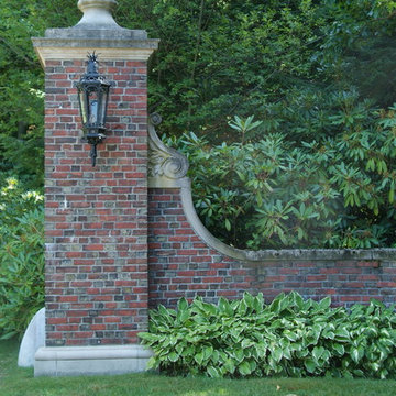 English Tudor Garden