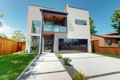 Exterior home photo in Austin