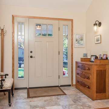 Sunrise Ct Porch & Entryway