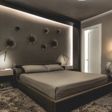 Custom Home - Lavill Court
