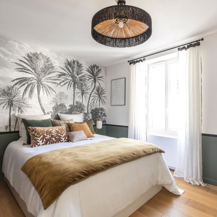 75 Beautiful Bedroom with a Dado Rail Ideas and Designs August 2024