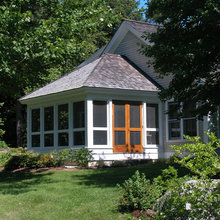 Screen porch