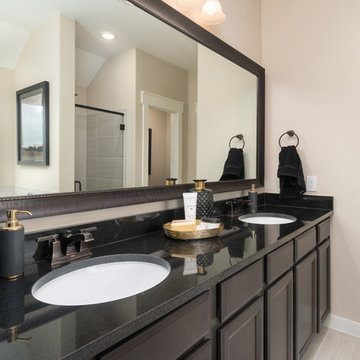 Houston, Texas | Sterling Lakes - Landmark Driskill Owner's Bathroom