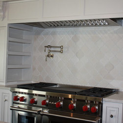 Chateau Du Lac Kitchen - Wall And Floor Tile