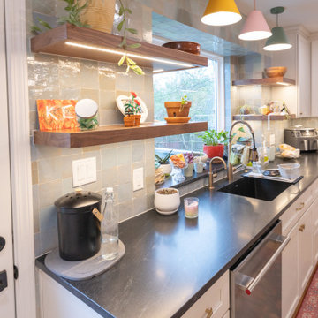 Modern Earthy Remodel with Open-Concept Kitchen