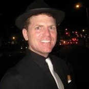 John Gee's photo