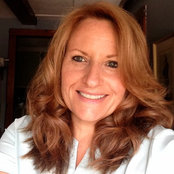 Suzanne Vidors foto