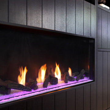 Single-Sided Barrier Glass Plaza Fireplaces