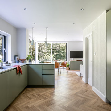 Kitchen dining room