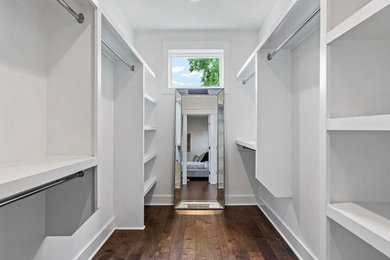 Example of a closet design in San Francisco