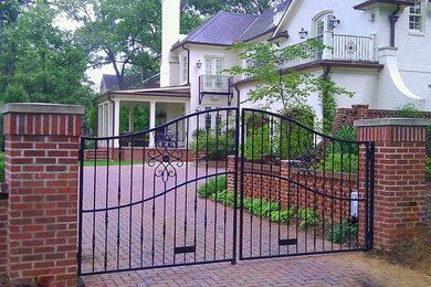 This is an example of a traditional landscaping in Charlotte.