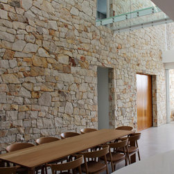 Burnie Irregular Walling Beach House Gold Coast - Wall Cladding & Stone Veneer