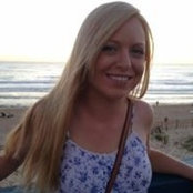 Lindsay Lowe's photo