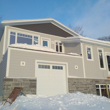 WATERFRONT HOME - CELECT CELLULAR COMPOSITE SIDING - CONSTANCE BAY, ON