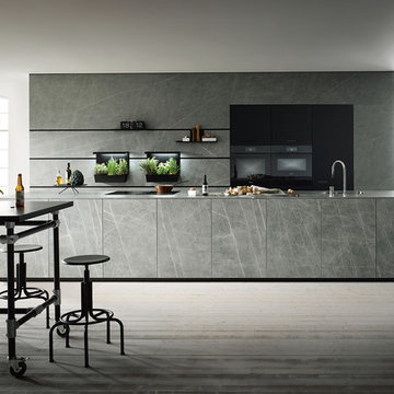 nx950 Ceramic Marmor Grigio Nachbildung / Glas matt onyxschwarz