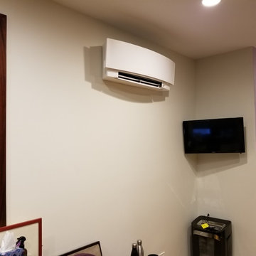 Daikin Multi zone installation of EMURA wall mount in NYC
