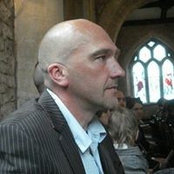 Simon Cox's photo