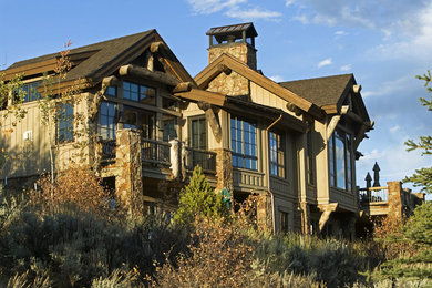 Photo of a transitional exterior in Denver.