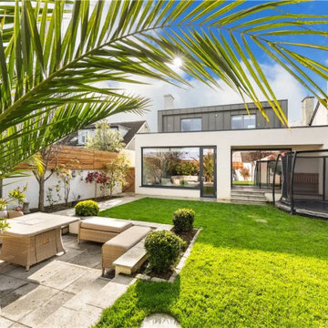 Modern Cottage – Blackrock