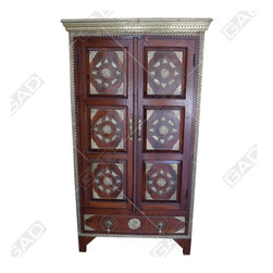 BRASS & WOOD BEAUTY- ALMIRAH - Furniture