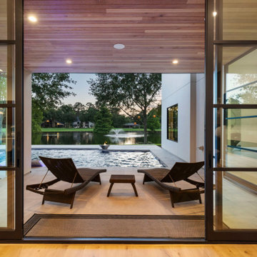 Modern Home on Championship Golf Course