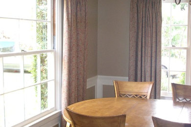 Dining room - traditional dining room idea in Los Angeles