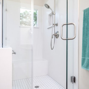Traditional White Bathroom
