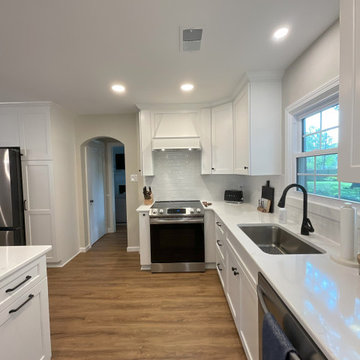 Showplace EVO Sterling Kitchen in Extra White
