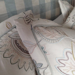 Pillows, cushions and upholstery - Products