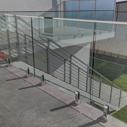 Boomer Beach Framelss Glass - Products
