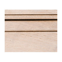 DOVETONE W/ BOLD COFFEE SHADOW - QTR SAWN WHITE OAK - Products