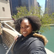 Marie Ragy's photo