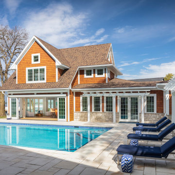 Lake Front Oasis