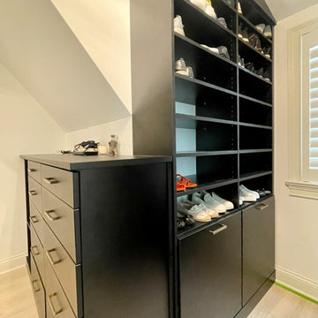 Getting the most Closet from an Attic - Black
