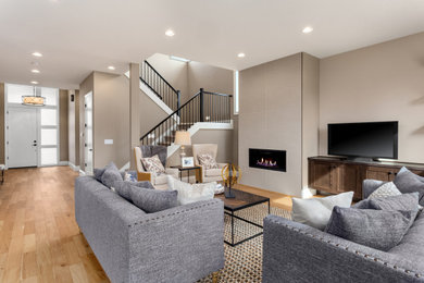 Living room - contemporary living room idea in New York