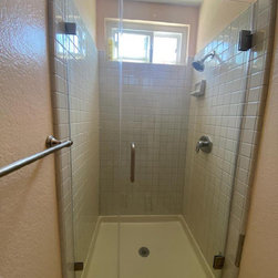 Trailridge - Bonita - Shower Doors