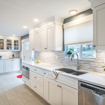 Bright and Easy Kitchen