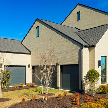 Coliseum & Shadow Canyon Brick Home - Virginia