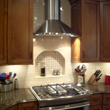 Backsplash with Niche