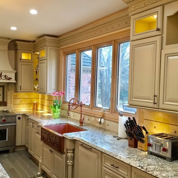 Decora Kitchen Remodel - Avignon Maple Irish Crème and Cherry Arlington Espresso