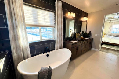 Bathroom - modern bathroom idea in Denver