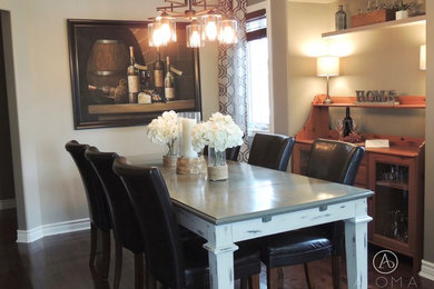 Dining room - transitional dining room idea in Ottawa