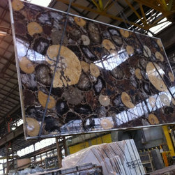SEMIPRECIOUS STONES - Kitchen Countertops