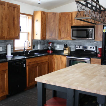 Enkor Classic Country Kitchen